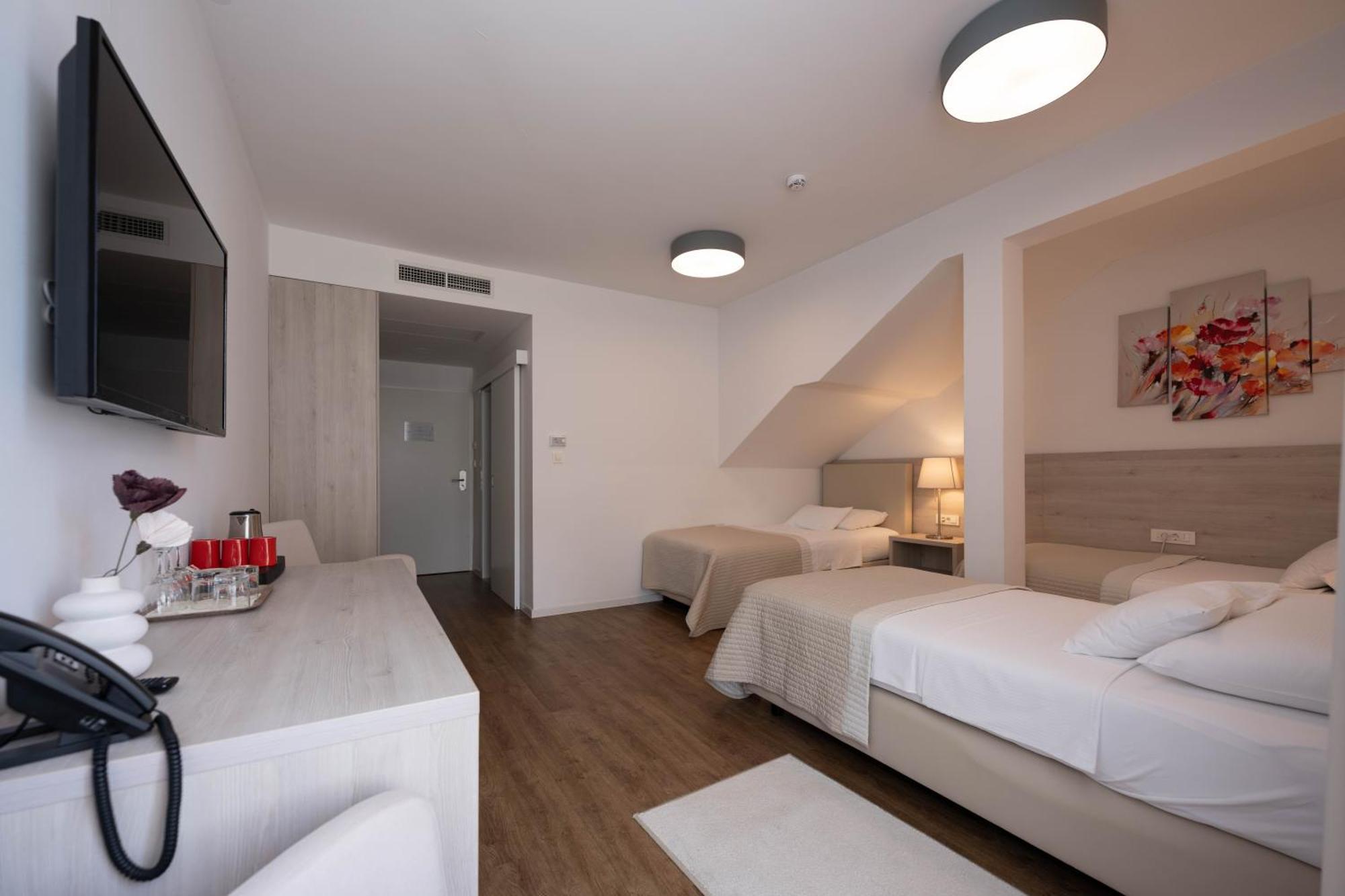 Hotel Magdalena ザグレブ エクステリア 写真